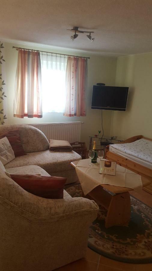 Ferienwohnung "Am Fechtertor- Eingang Zum Schlosspark" Putbus Eksteriør bilde